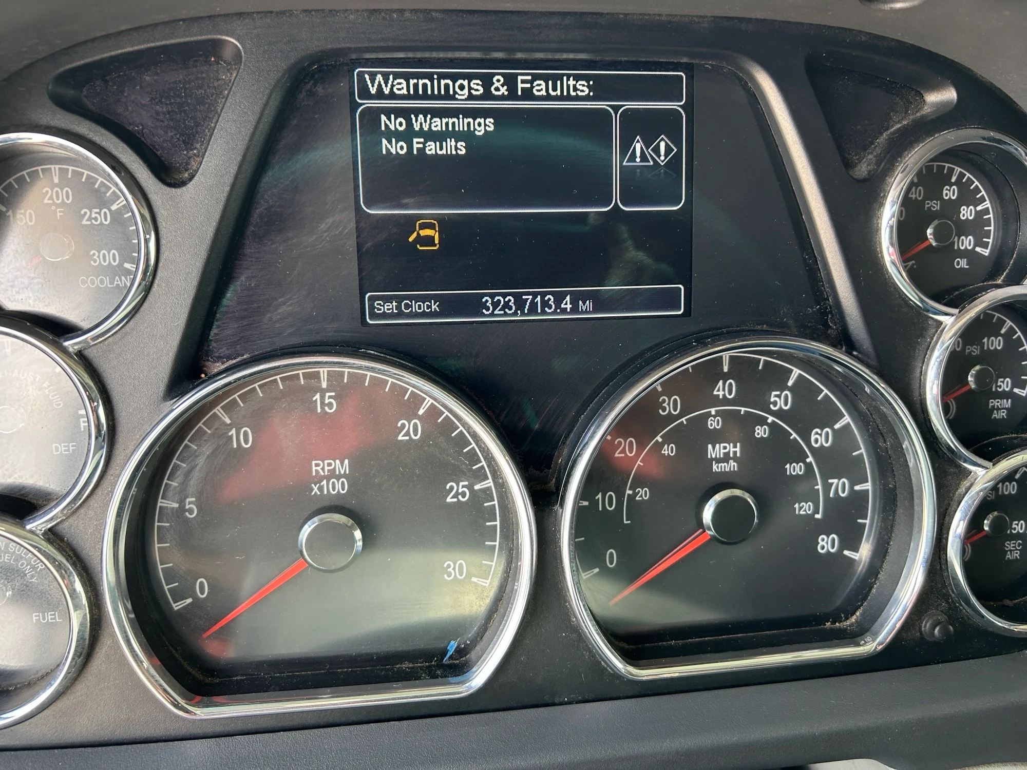 2021 Peterbilt 579 in Joplin, MO — photo 12