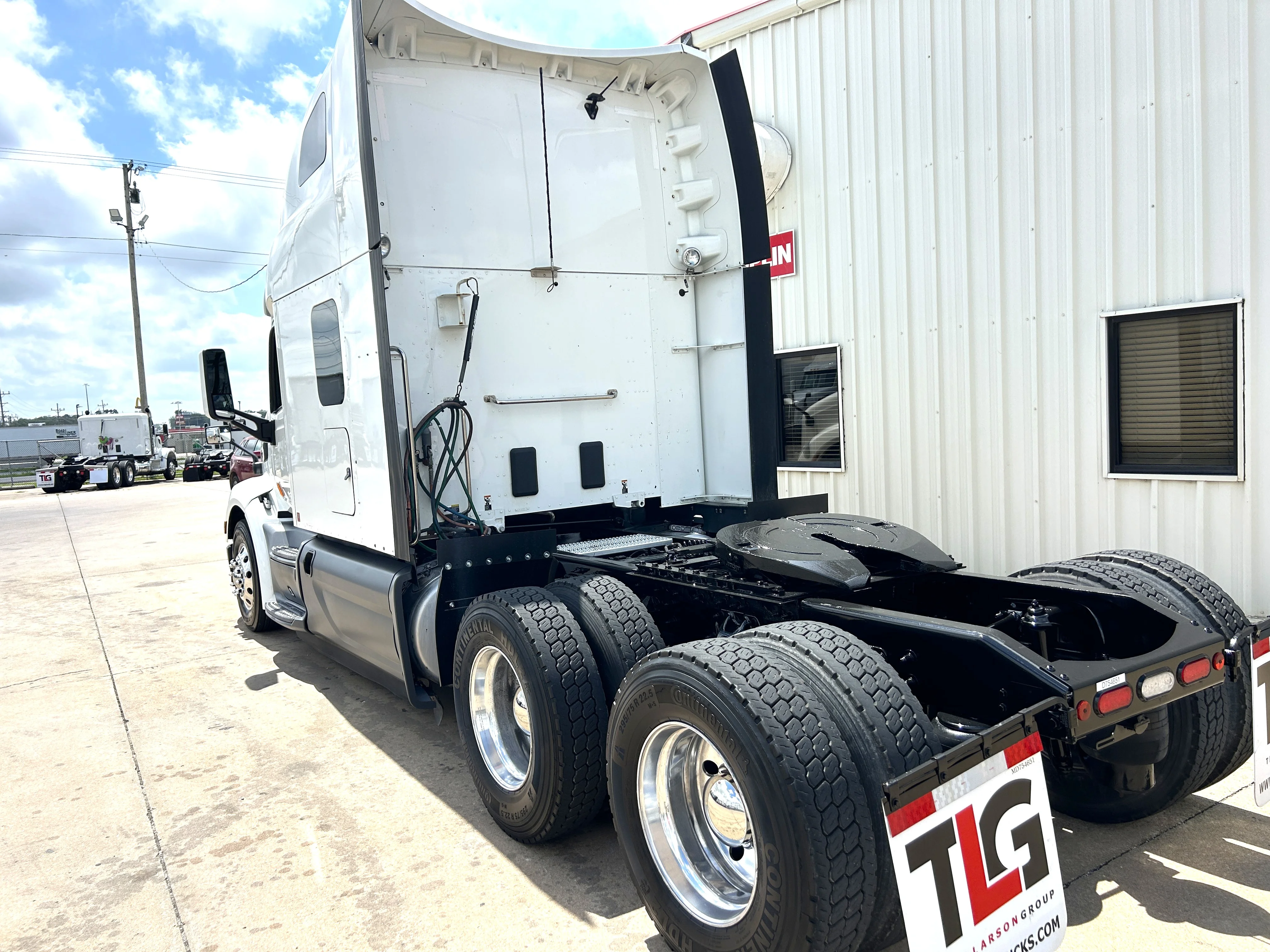 2021 Peterbilt 579 in Joplin, MO — photo 5