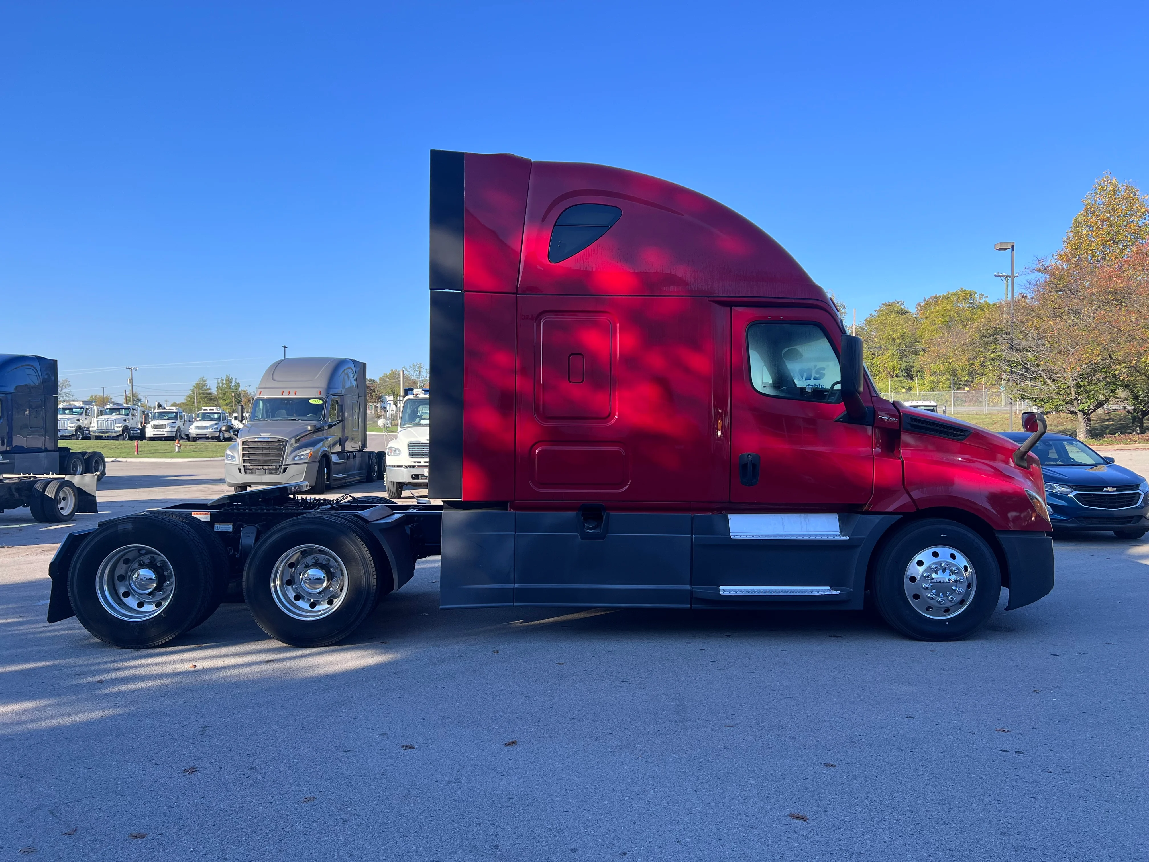 2020 Freightliner Cascadia in Nashville, TN — photo 7