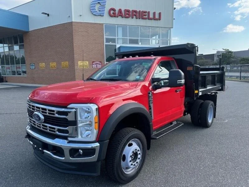 2023 Ford F-550