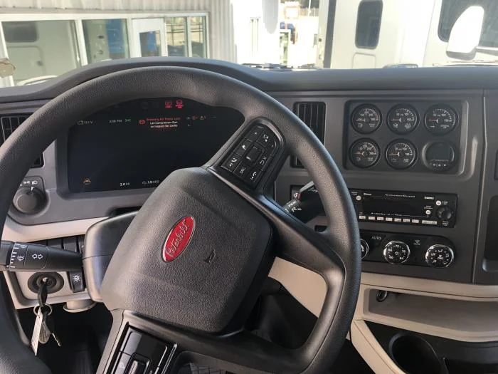 2024 Peterbilt 579 in San Diego, CA — photo 8