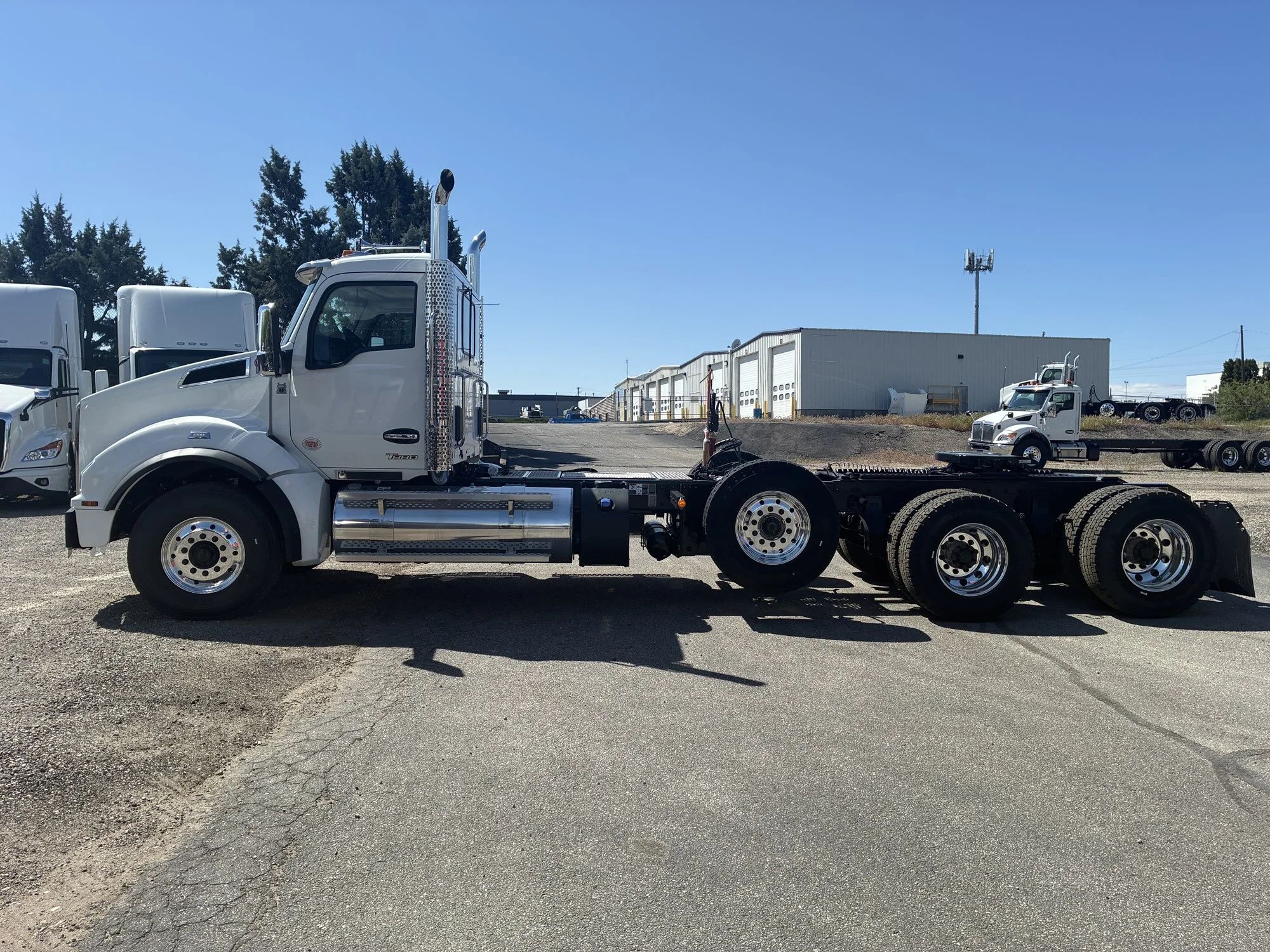 2026 Kenworth T880 in Boise, ID — photo 2