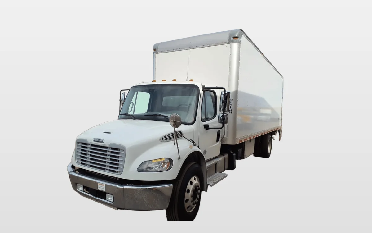 2018 Freightliner M2 106 - image 1