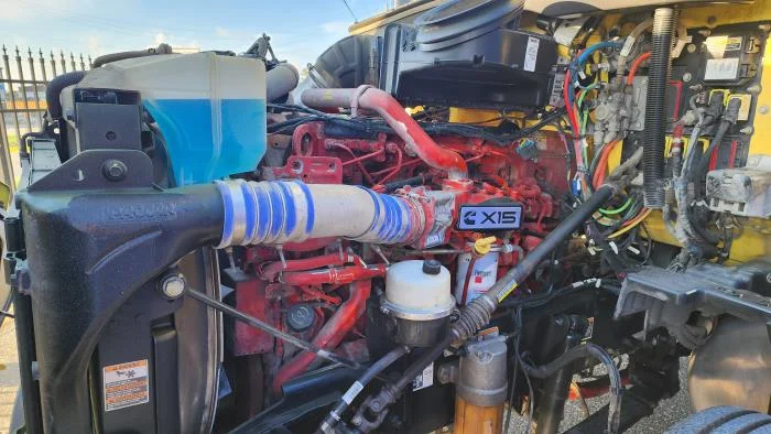 2021 Peterbilt 579 - image 23