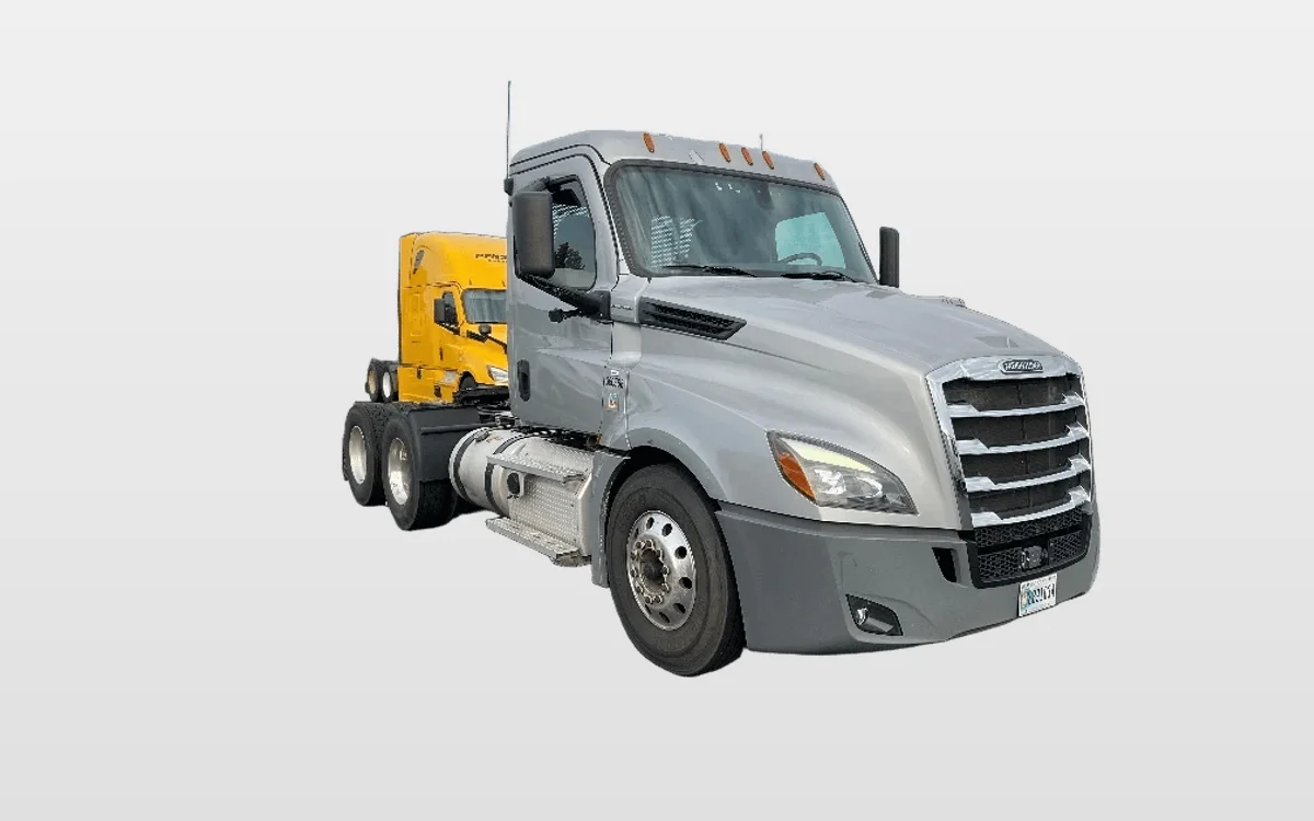 2020 Freightliner - image 1