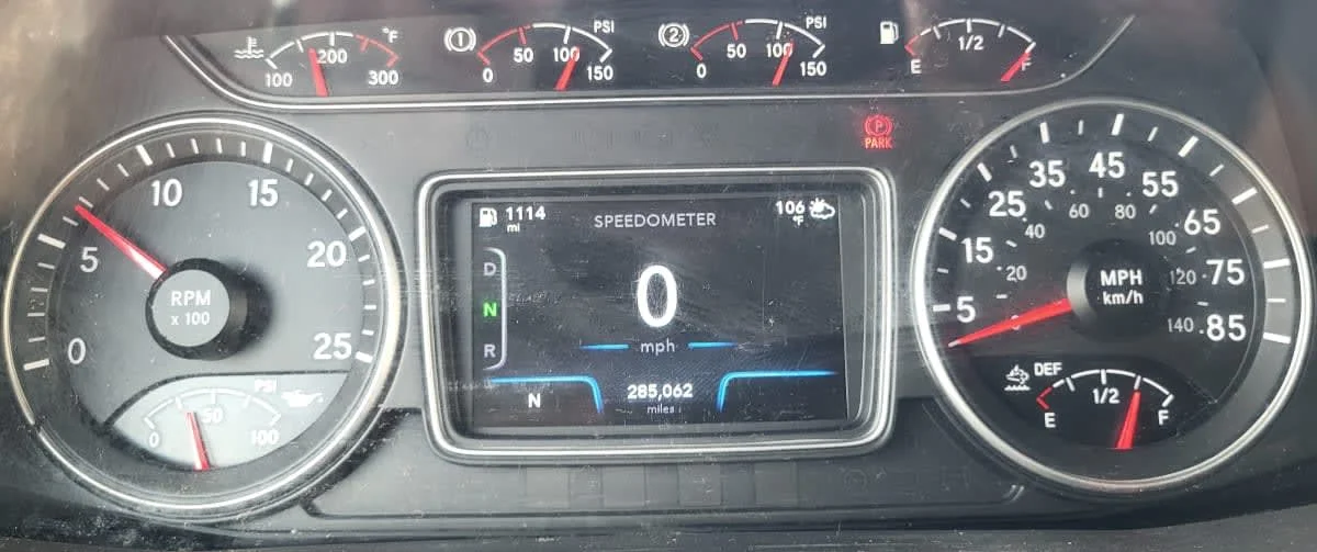 2020 International LT in Atlanta, GA — photo 12