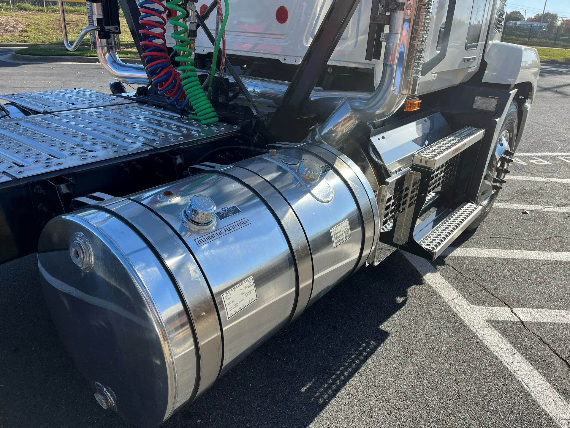 2026 Mack Anthem - image 5