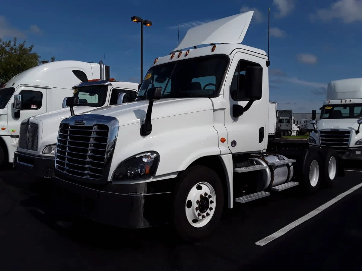 2019 Freightliner Cascadia in Altoona, IA