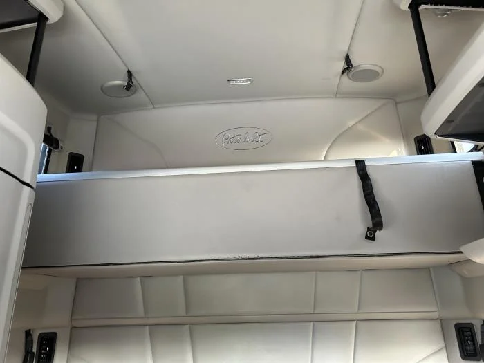 2021 Peterbilt 579 - image 30