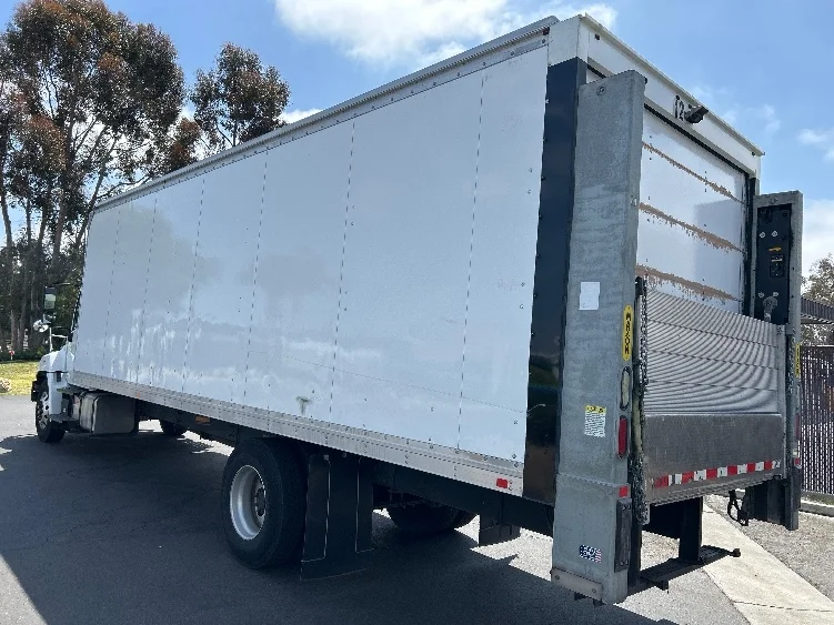 2020 Hino 338 in Torrance, CA — photo 6