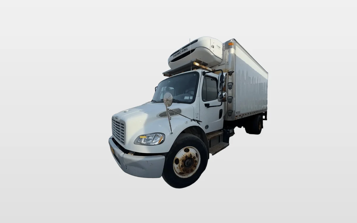 2020 Freightliner M2 106 - image 1