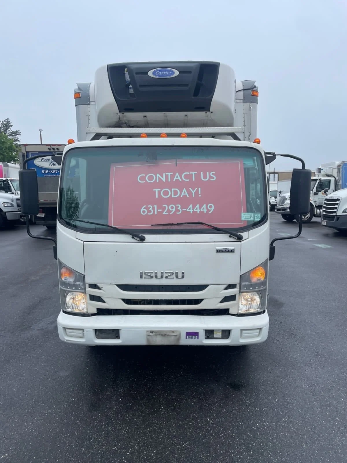 2020 Isuzu NRR in Farmingdale, NY — photo 2