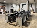 2006 Freightliner Columbia in Hartford, SD — photo 25