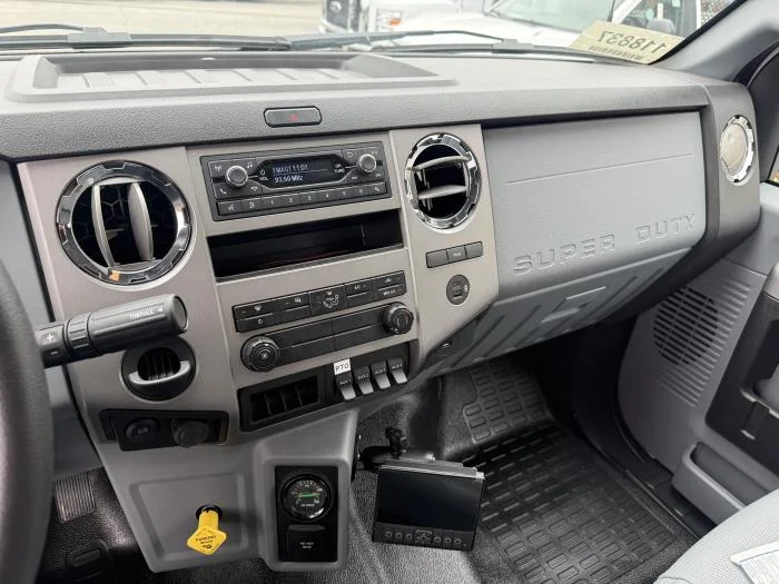 2026 Ford F-750 — photo 38