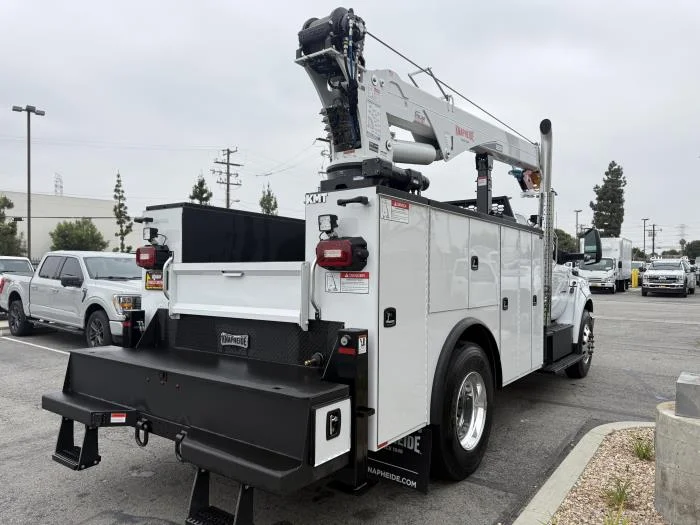 2026 Ford F-750 — photo 6