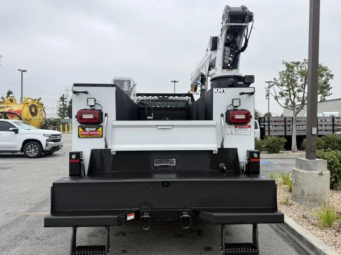 2026 Ford F-750 — photo 5