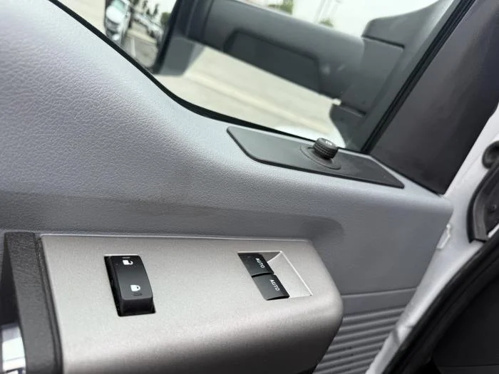 2026 Ford F-750 — photo 36