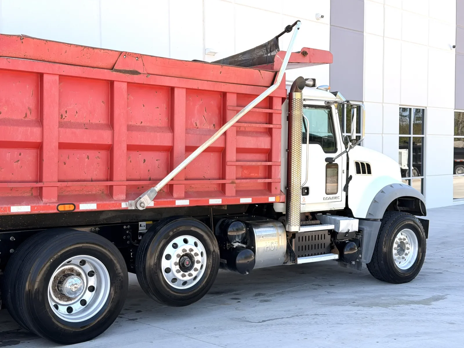 2017 Mack Granite in Greer, SC — photo 8