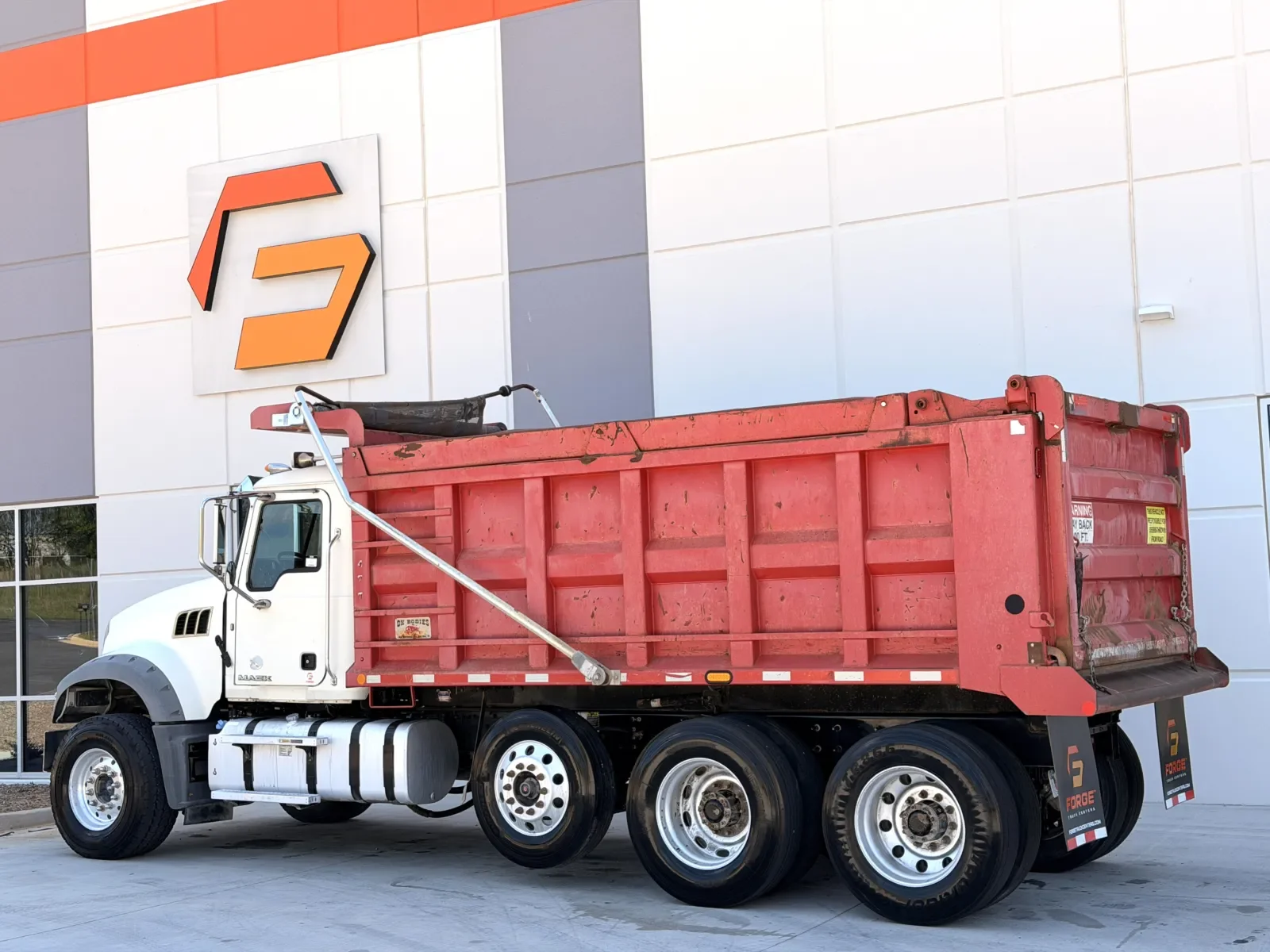 2017 Mack Granite in Greer, SC — photo 7