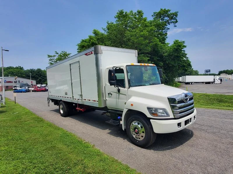 2025 Hino L7