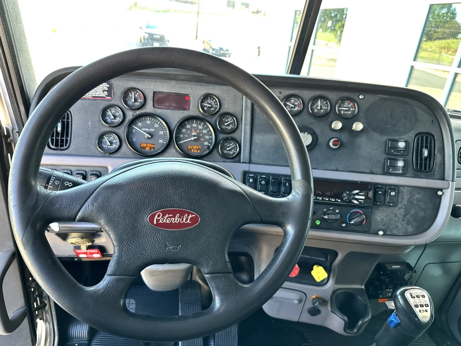 2016 Peterbilt 365 in Greer, SC — photo 17
