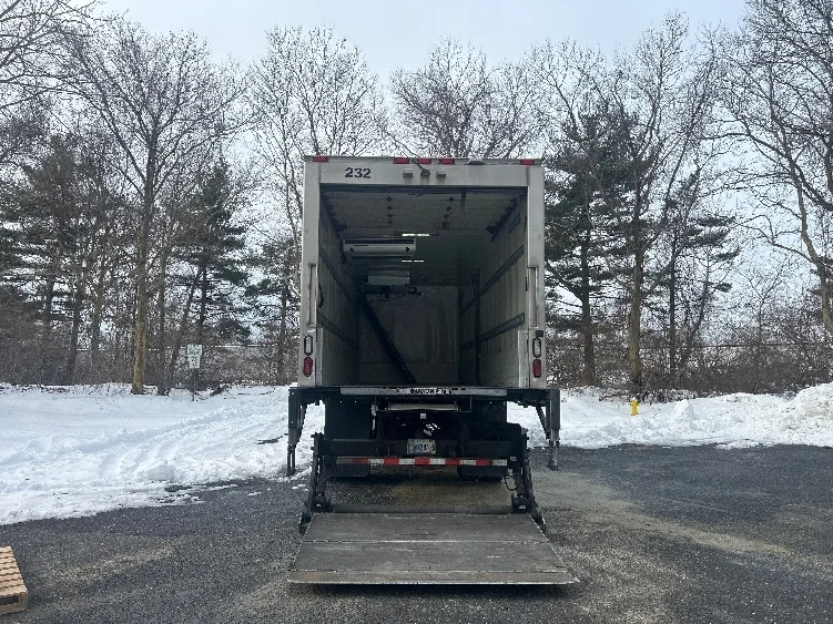 2019 Freightliner M2 106 - image 9