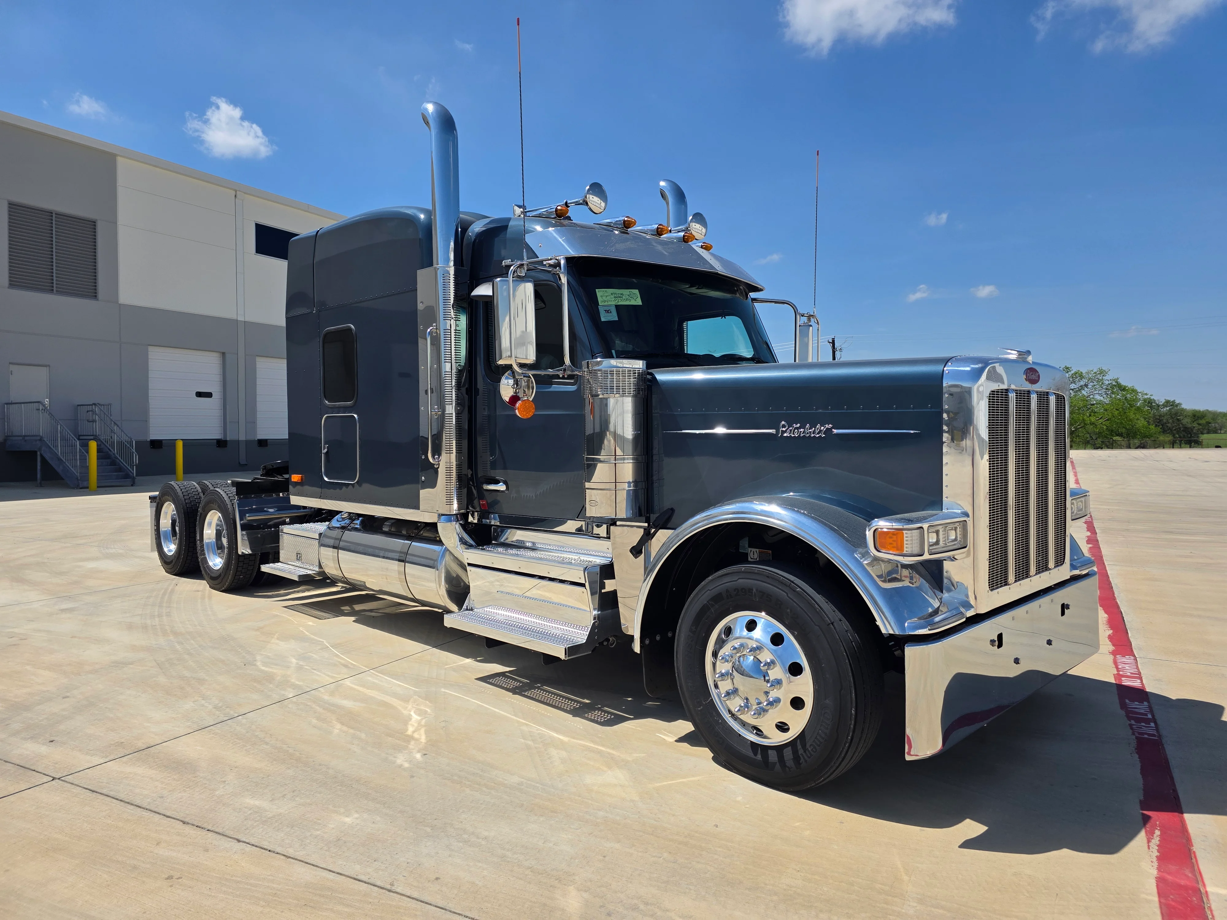 2027 Peterbilt 589 in Dunn, NC — photo 7