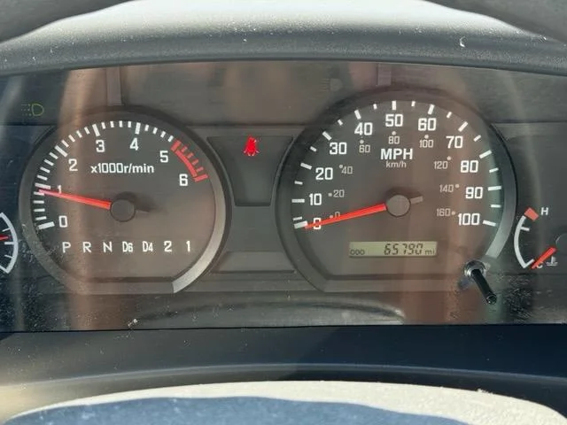 2020 Isuzu NPR - image 14