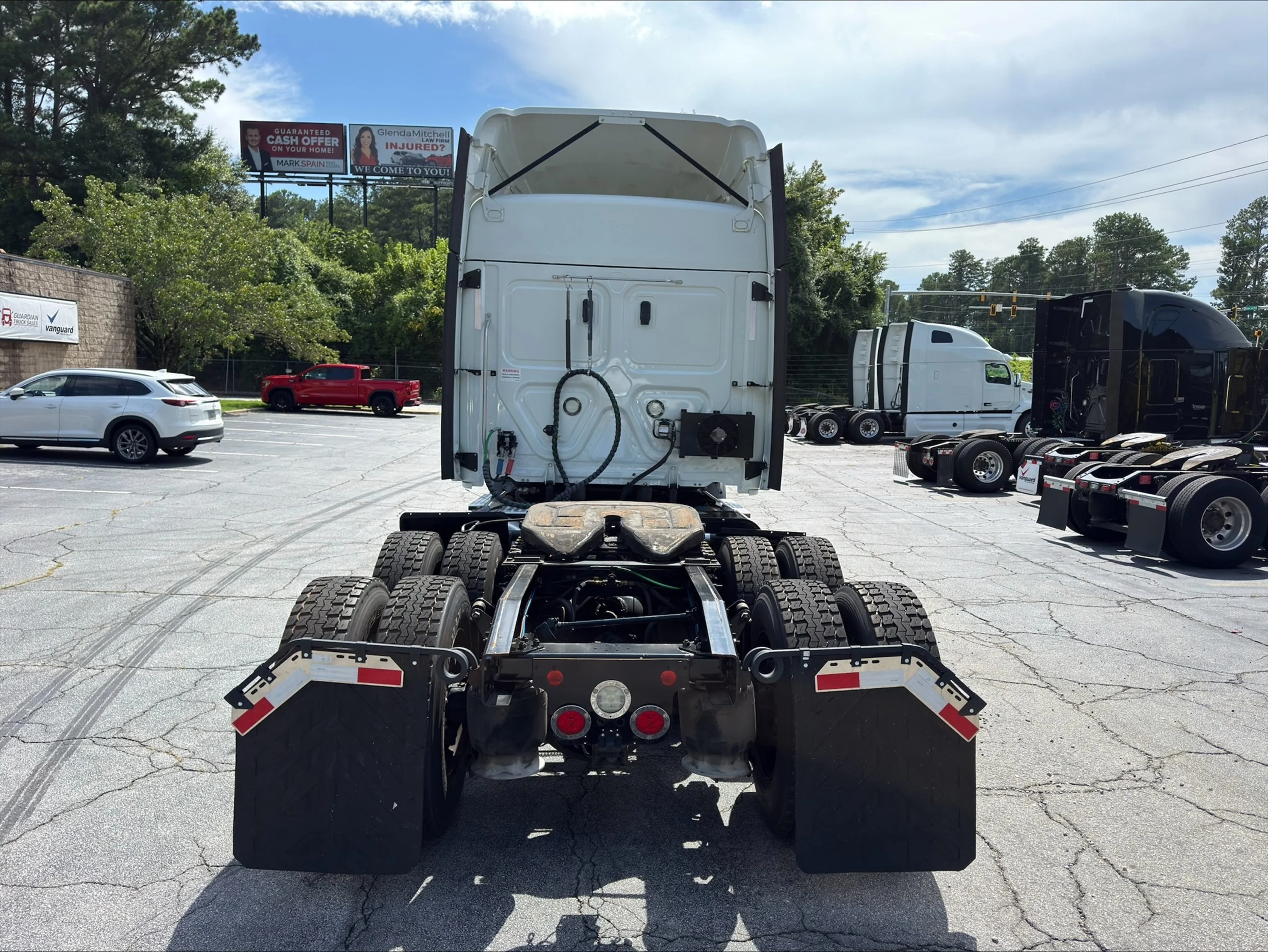 2020 Freightliner Cascadia in Guardian Atlanta — photo 6