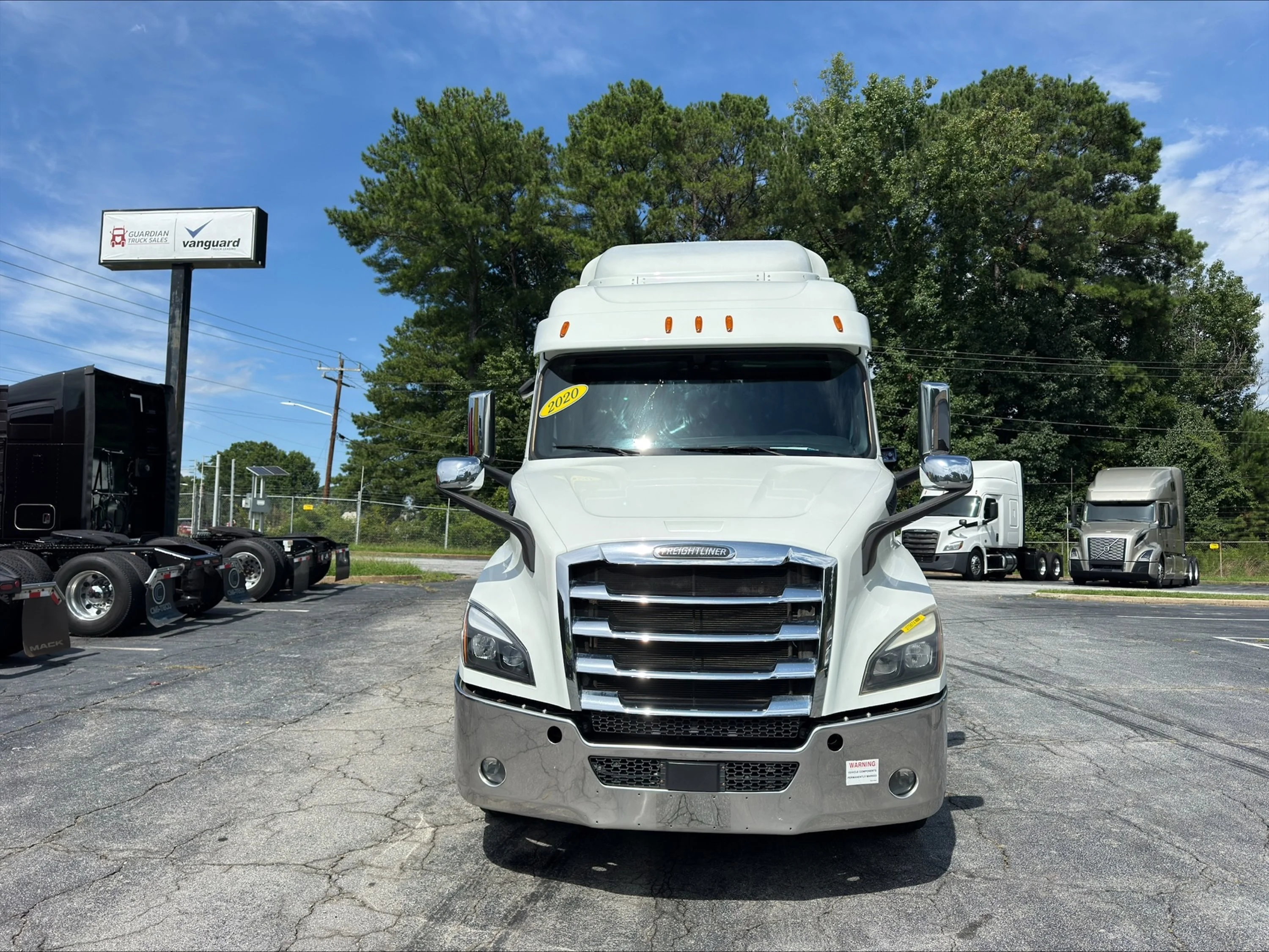 2020 Freightliner Cascadia in Guardian Atlanta — photo 2