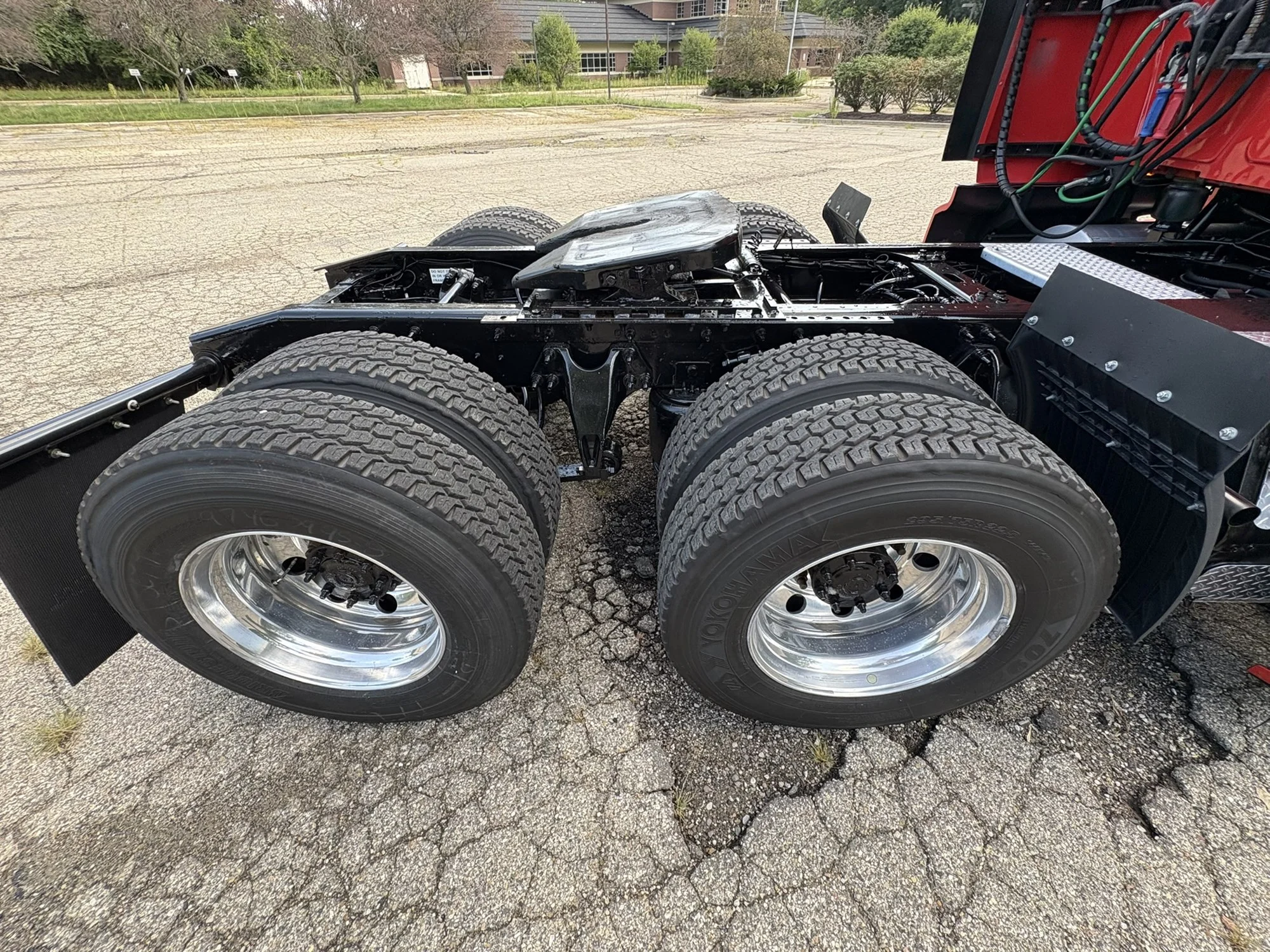 2022 International LT in MI — photo 13