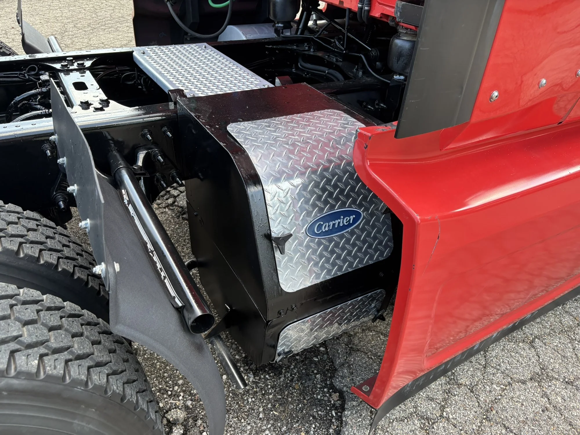 2022 International LT in MI — photo 6