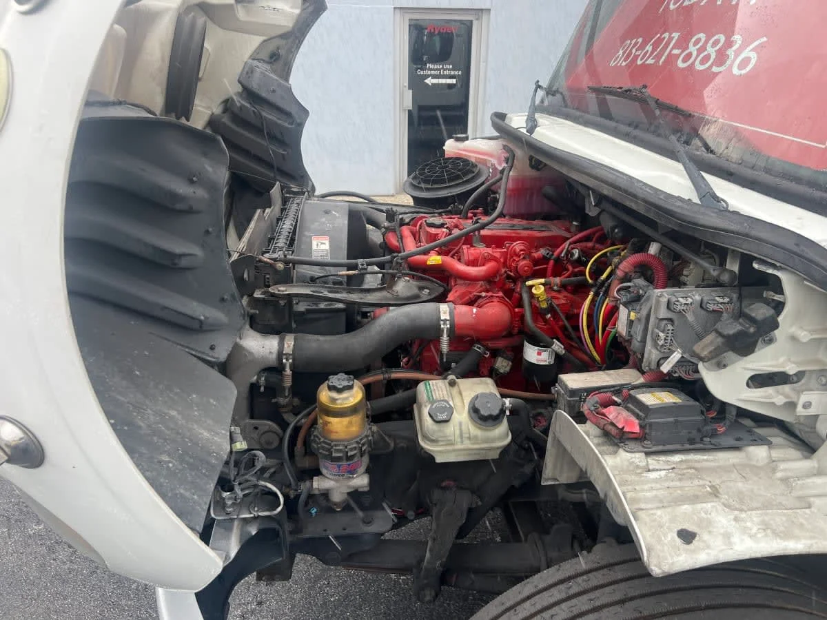 2019 Freightliner M2 106 in Tampa, FL — photo 10
