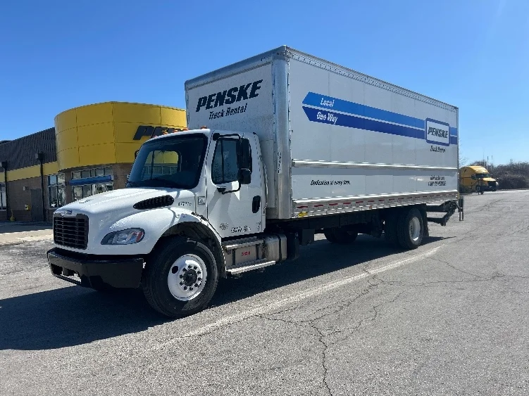 2023 Freightliner M2 106 - image 3