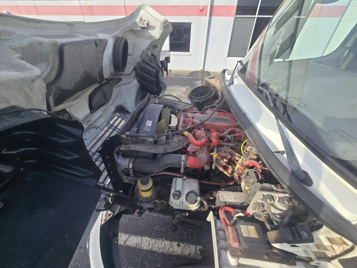 2018 Freightliner M2 106 - image 9