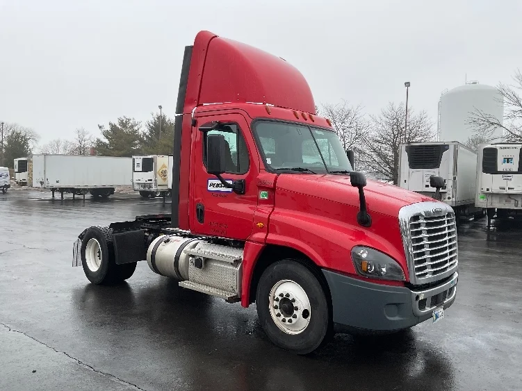2019 Freightliner Cascadia in Allentown, PA