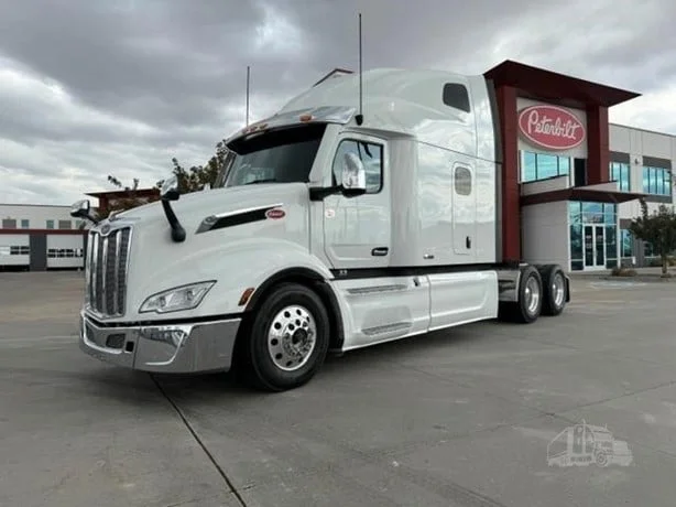 2024 Peterbilt 579