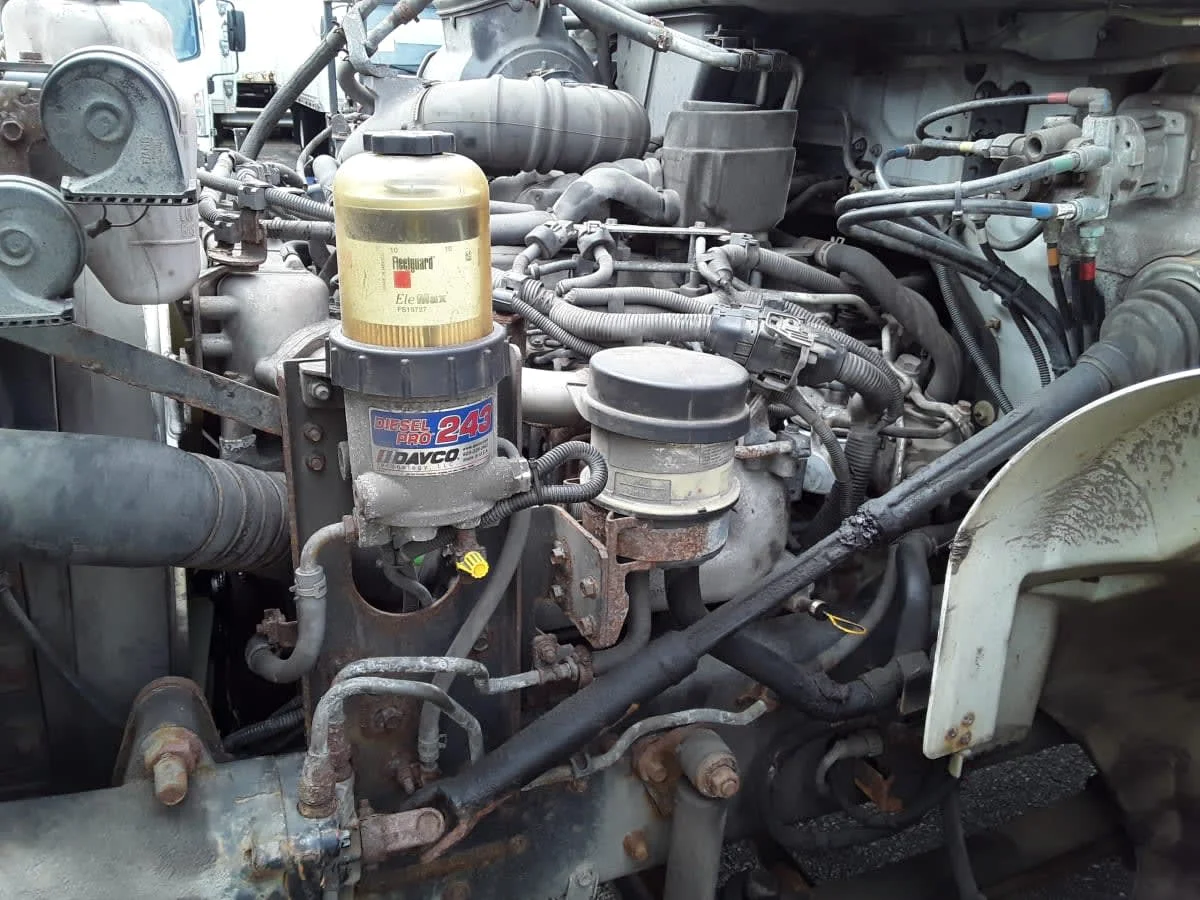 2020 Hino 268 - image 10