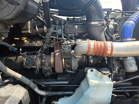 2023 Kenworth T680 in Cedar Rapids, IA — photo 18