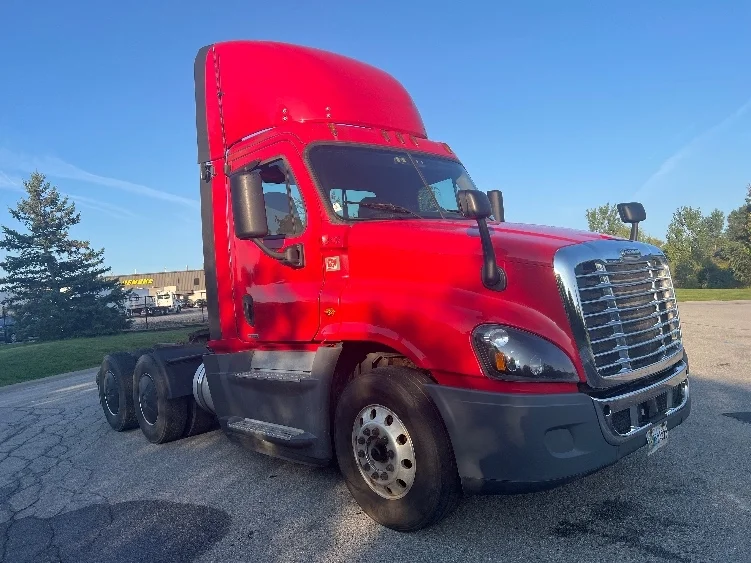 2018 Freightliner Cascadia in Rochester, NY