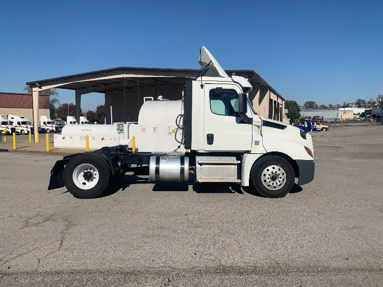 2020 Freightliner Cascadia in Nashville (Mount Juliet), TN — photo 8