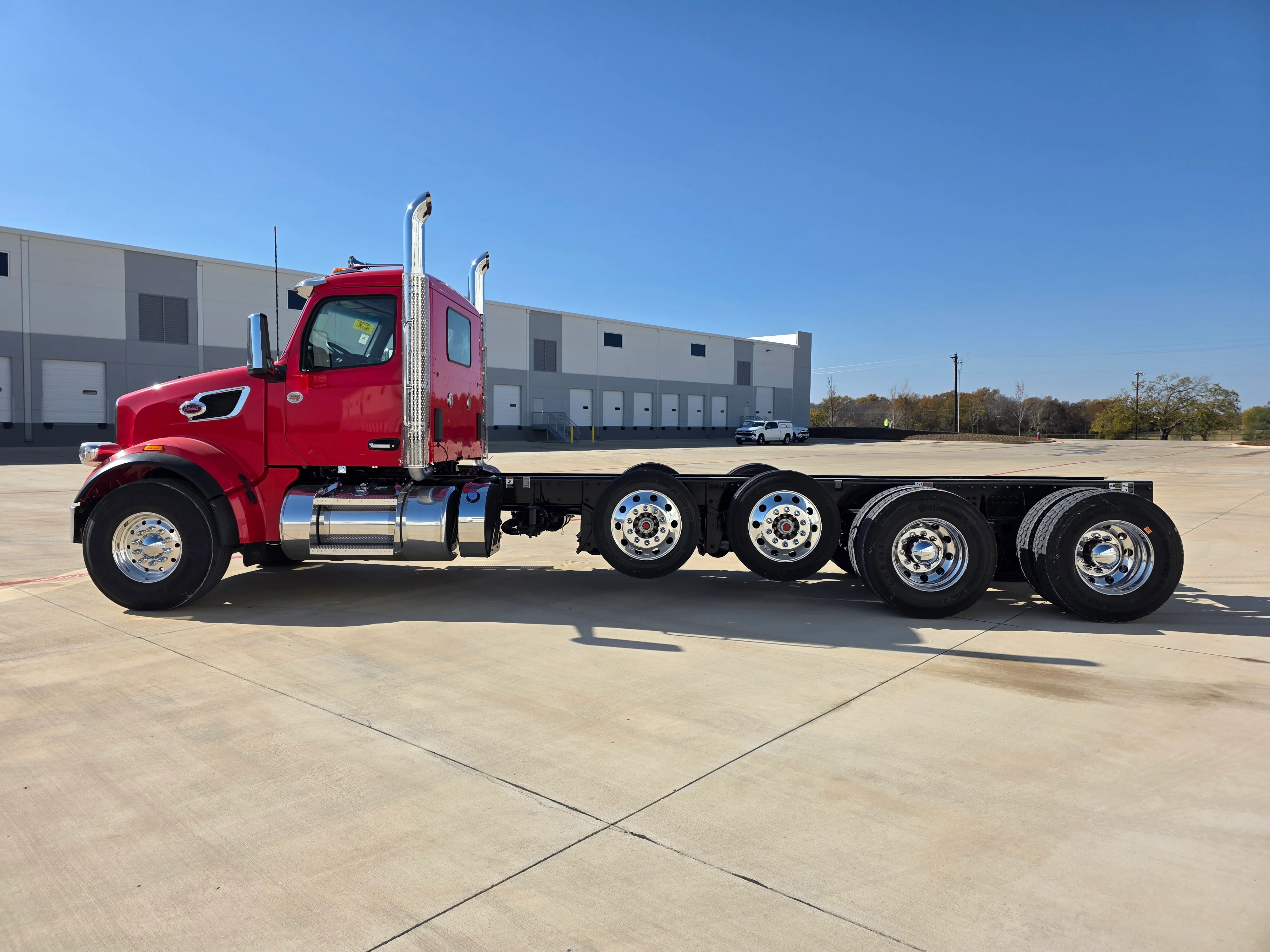 2026 Peterbilt 567 in Raleigh, NC — photo 2