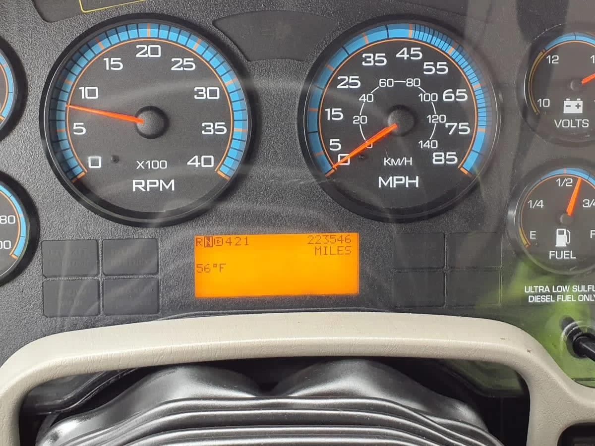 2019 International 4300 in Wayland, MI — photo 11