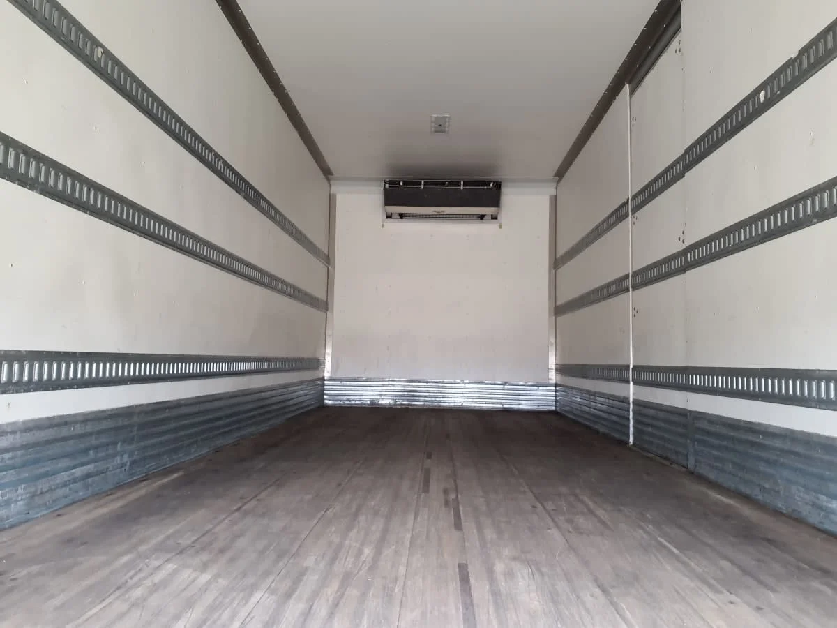 2019 International 4300 in Wayland, MI — photo 9