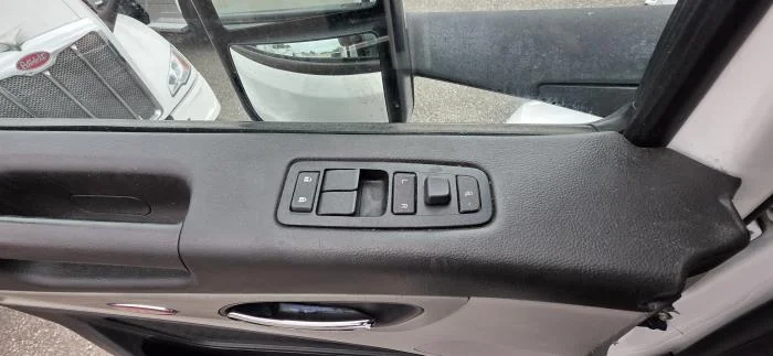 2023 Peterbilt 567 - image 17