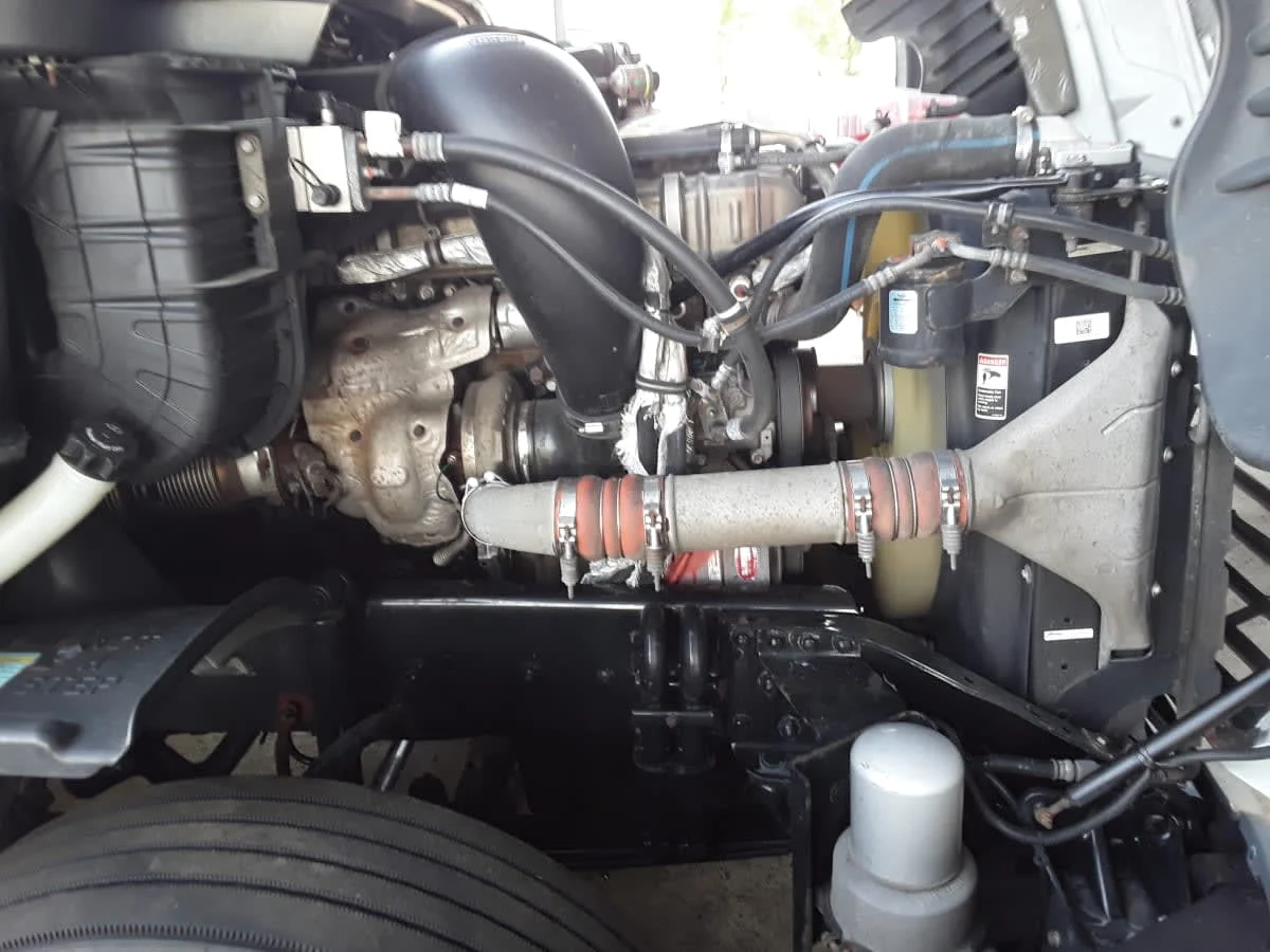 2020 Freightliner Cascadia in Hilliard, OH — photo 9