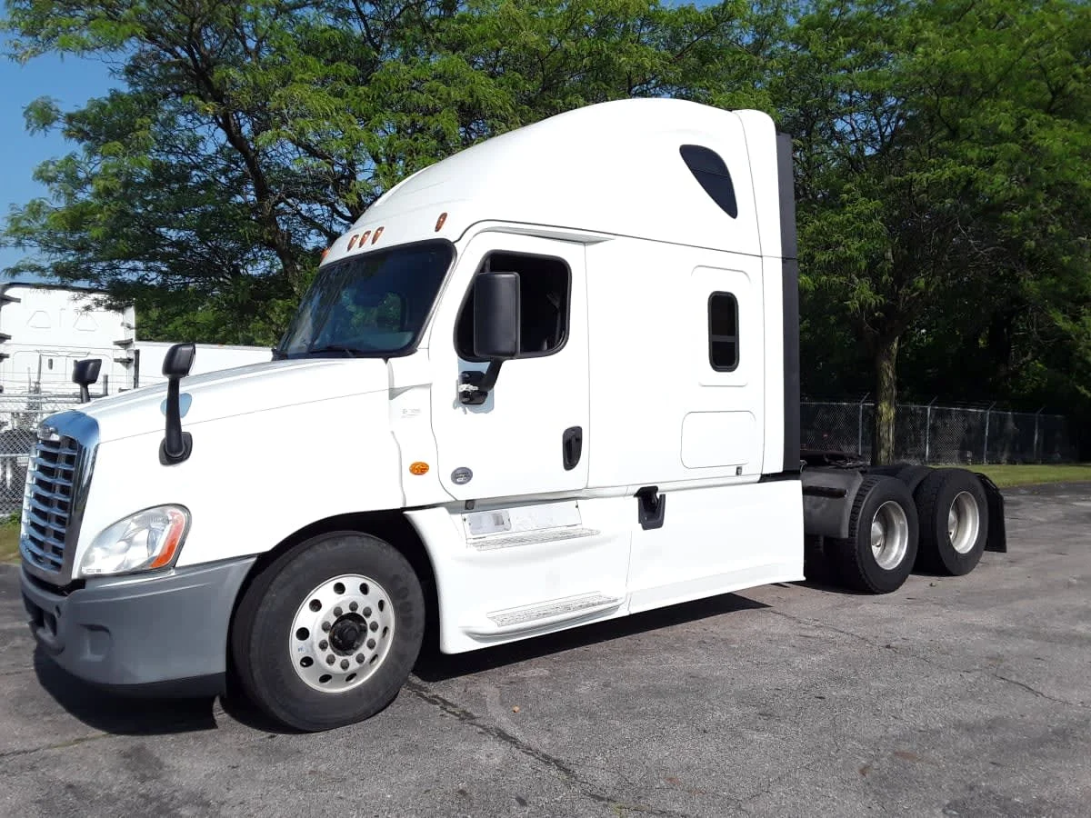 2020 Freightliner Cascadia in Hilliard, OH