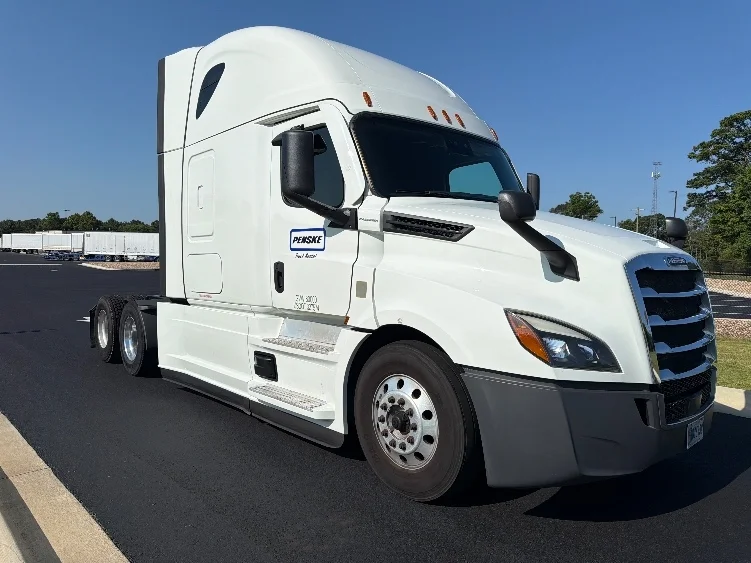2021 Freightliner Cascadia