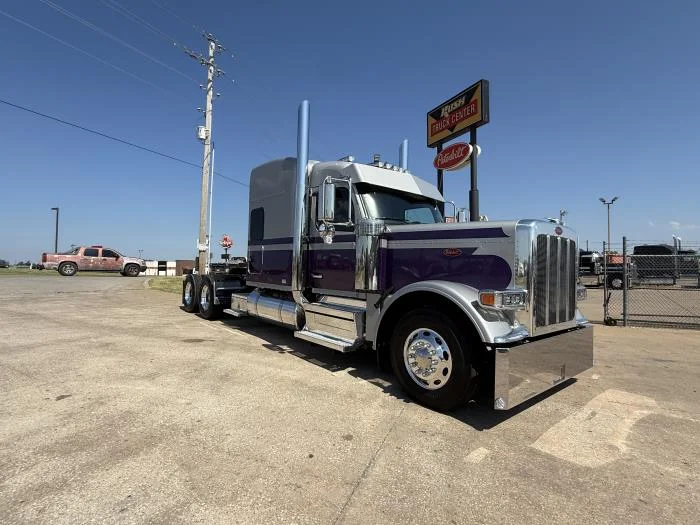 2026 Peterbilt 589 - image 11