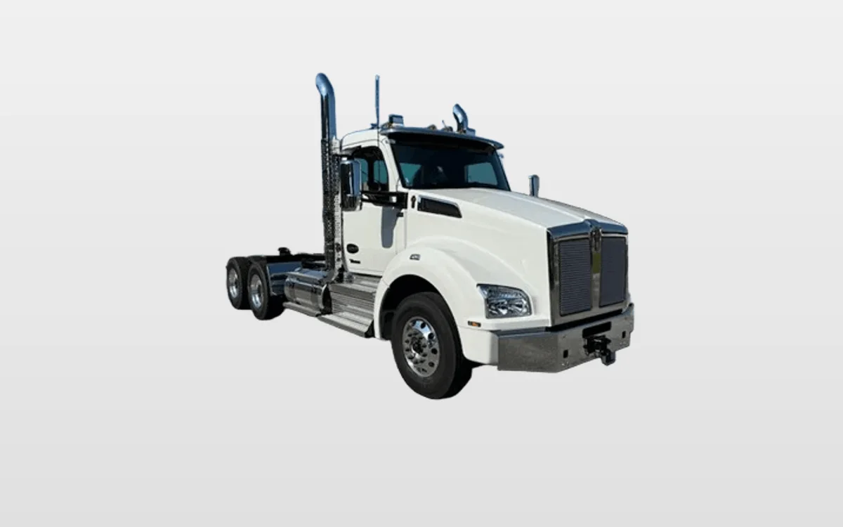 2026 Kenworth T880 - image 1